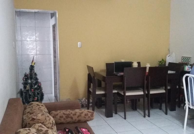 Casa 2 suítes Vila Talarico