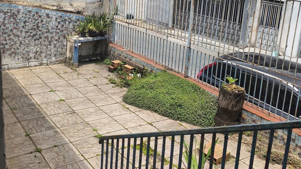 Casa com 3 dormitórios em Sapopemba — Potencial para transformar